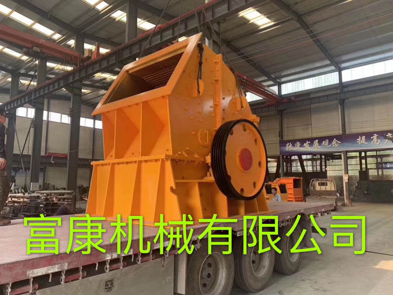 500吨石灰石重锤91香蕉国产在线观看机发往云南